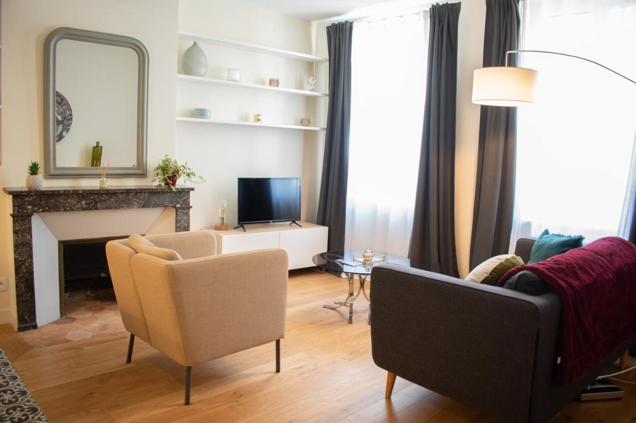 2 Pieces Apartment *